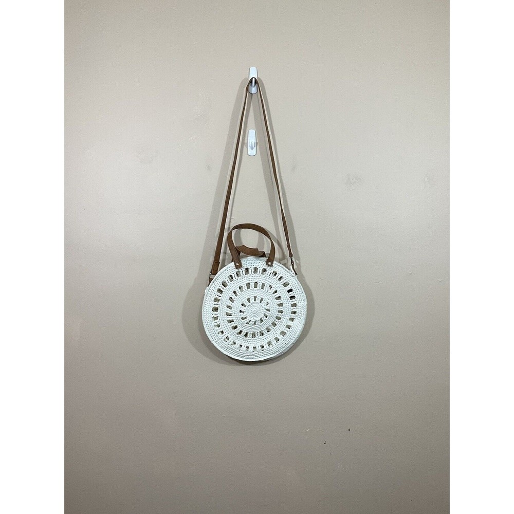 Womens Round Crochet Crossbody Purse White Festival Prairiecore Coastal Cowgirl